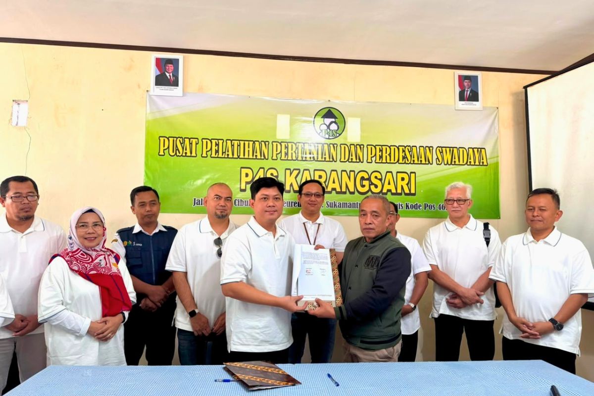 TPID Banten mempelajari pengendalian inflasi di Ciamis dan menyepakati kerja sama pasokan cabai antara Gapoktan Karangsari dengan BUMD Pangan Kabupaten Tangerang, Rabu (22/7/2026). Shotlist.id/Foto: Yosep Trisna