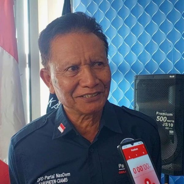 Toto Marwoto menyatakan siap menjalankan keputusan partai apabila dirinya mendapat amanat untuk maju di bursa Wakil Bupati Ciamis. Shotlist.id/Foto: Agus Berrie