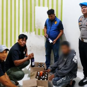 KRYD Polres Ciamis Sikat Peredaran Miras, 30 Botol dan Terduga Pengedar Diamankan